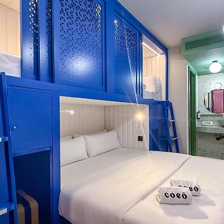 Coeo Hernan Ruiz Rooftop Pool Hostel Málaga Exteriör bild