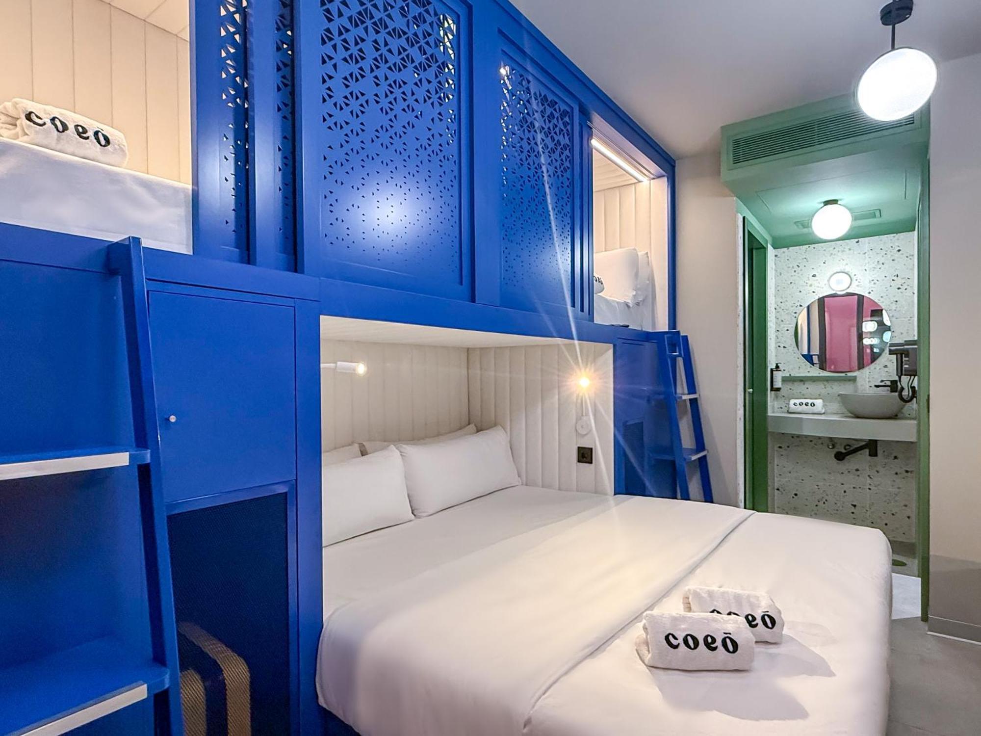 Coeo Hernan Ruiz Rooftop Pool Hostel Málaga Exteriör bild