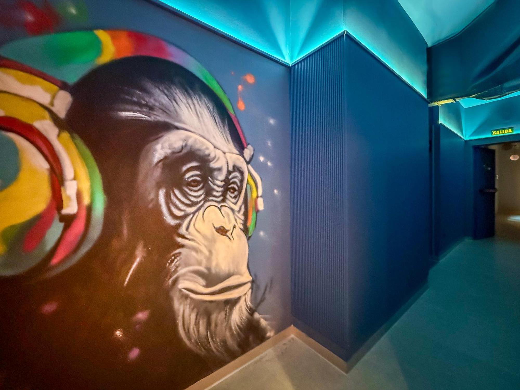 Coeo Hernan Ruiz Rooftop Pool Hostel Málaga Exteriör bild